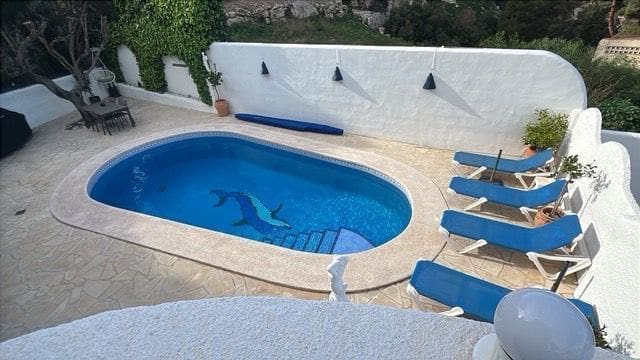 3 chambre Villa/Maison à vendre à Maryvilla, Calpe / Calp avec piscine garage - 645 000 € (Ref: 9189015)