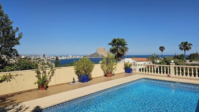 4 bedroom Villa for sale in Calpe / Calp with pool garage - € 730,000 (Ref: 9190840)