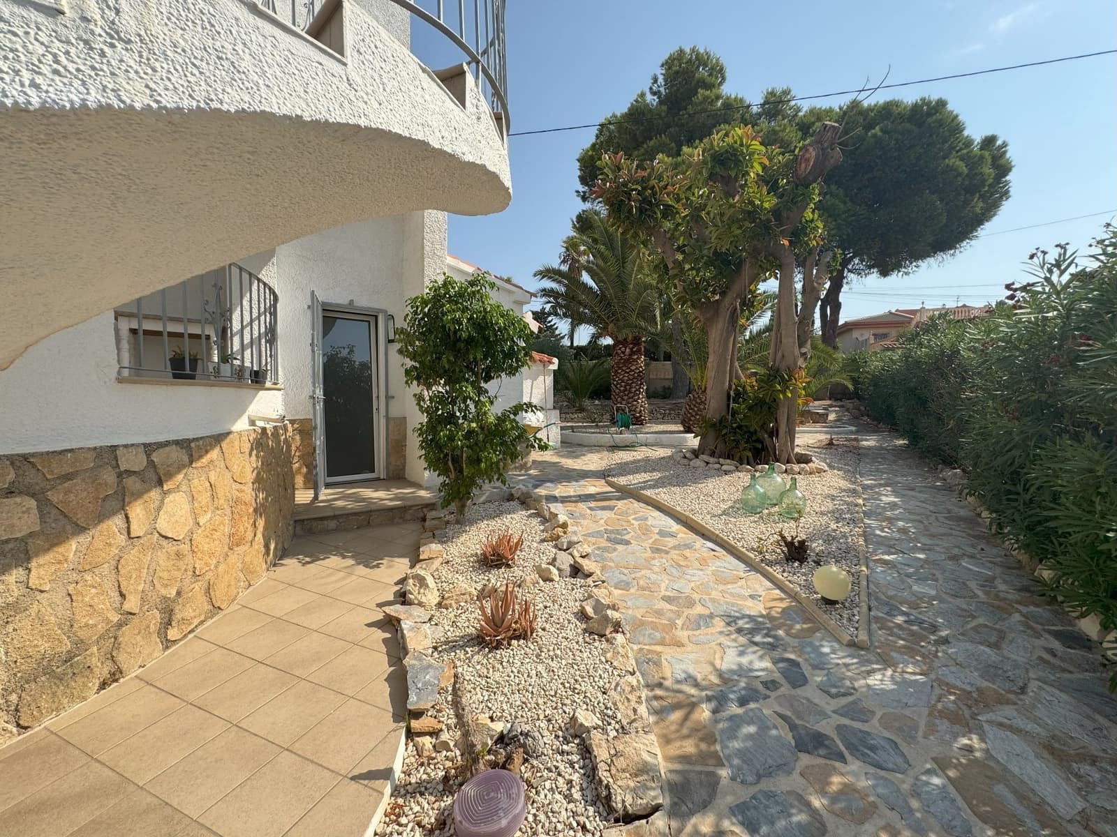 4 bedroom Villa for sale in Calpe / Calp with pool garage - € 760,000 (Ref: 9192064)