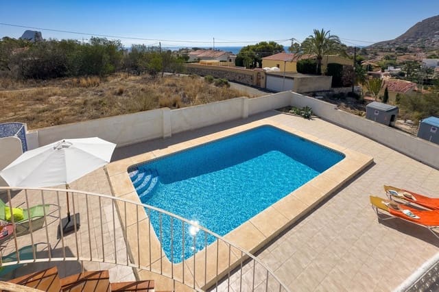 4 slaapkamer Villa te koop in Calpe / Calp met zwembad garage - € 495.000 (Ref: 9262176)