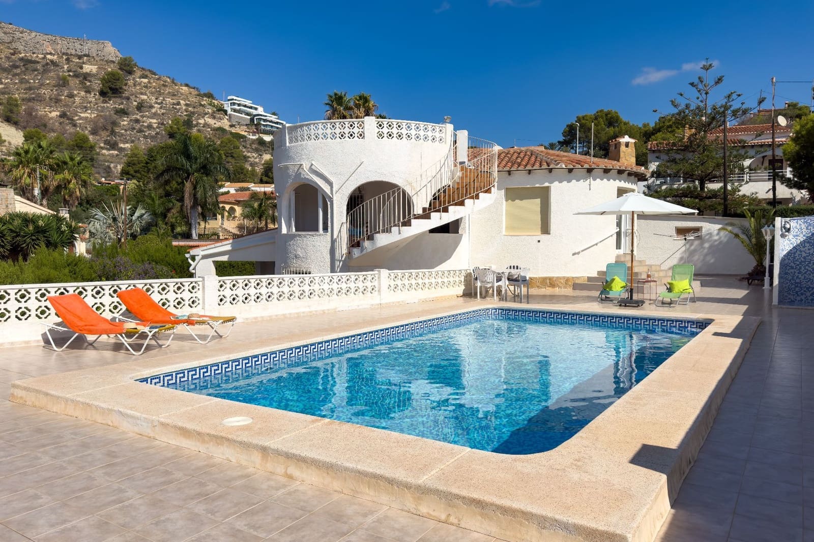 4 soveværelse Villa til salg i Calpe / Calp med swimmingpool garage - € 495.000 (Ref: 9262176)