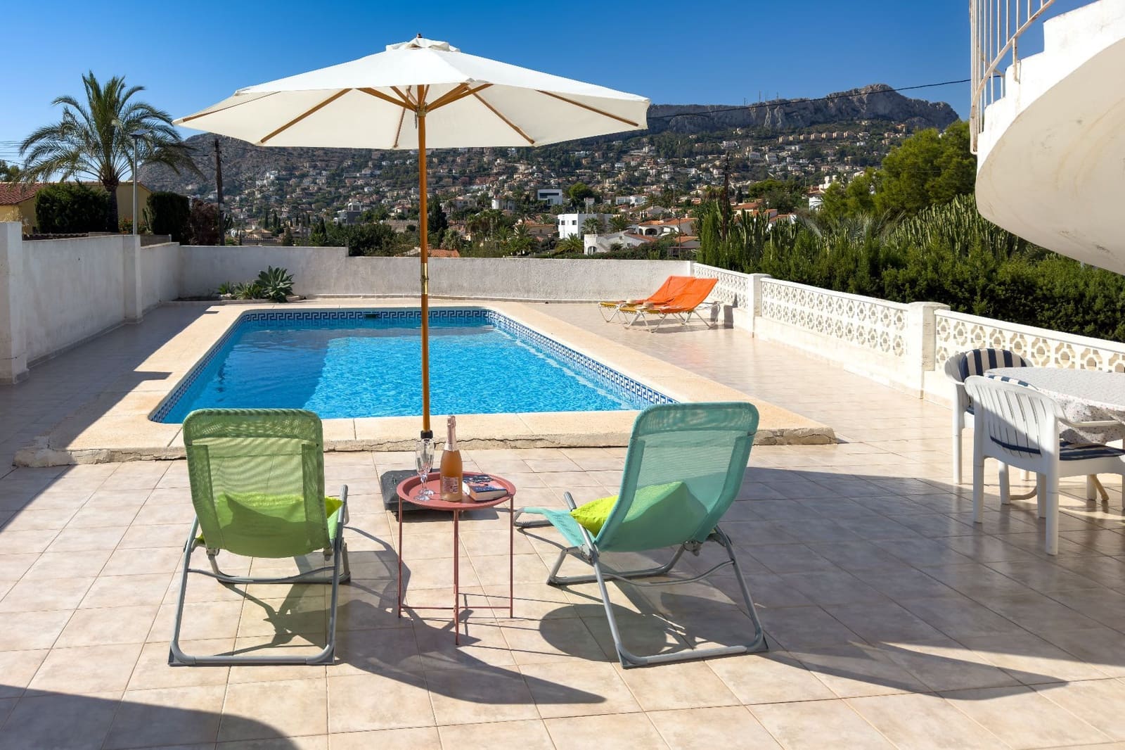 4 soveværelse Villa til salg i Calpe / Calp med swimmingpool garage - € 495.000 (Ref: 9262176)