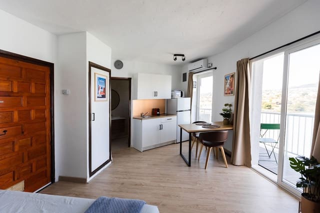 Studio for sale in Calpe / Calp - € 169,000 (Ref: 9366950)