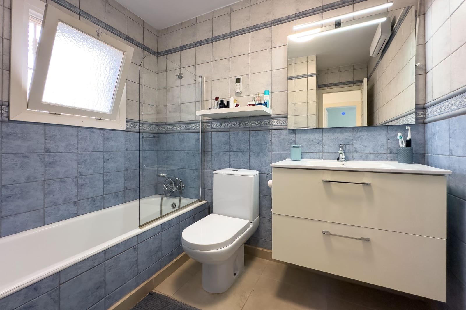 3 soveværelse Bungalow til salg i Calpe / Calp med swimmingpool - € 325.000 (Ref: 9374953)