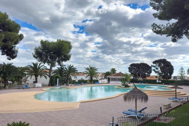 3 soverom Bungalow til salgs i Calpe / Calp med svømmebasseng - € 325 000 (Ref: 9374953)