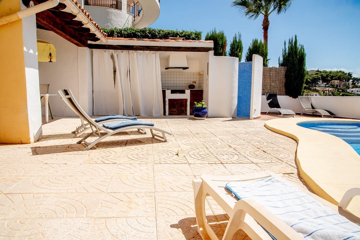 3 Zimmer Villa zu verkaufen in Benissa mit Pool Garage - 799.000 € (Ref: 9385108)