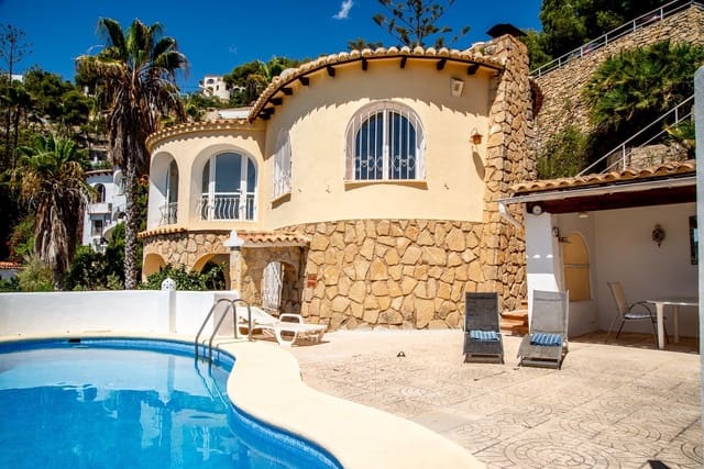 3 Zimmer Villa zu verkaufen in Benissa mit Pool Garage - 799.000 € (Ref: 9385108)