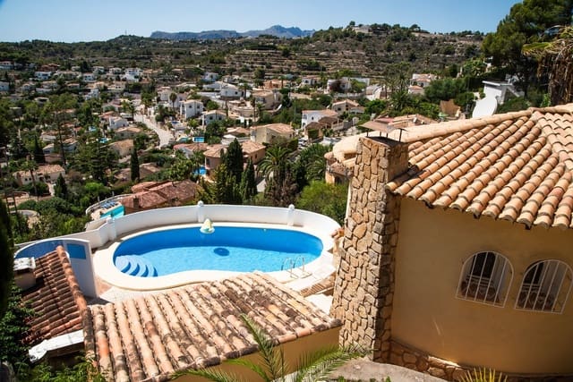 3 Zimmer Villa zu verkaufen in Benissa mit Pool Garage - 799.000 € (Ref: 9385108)