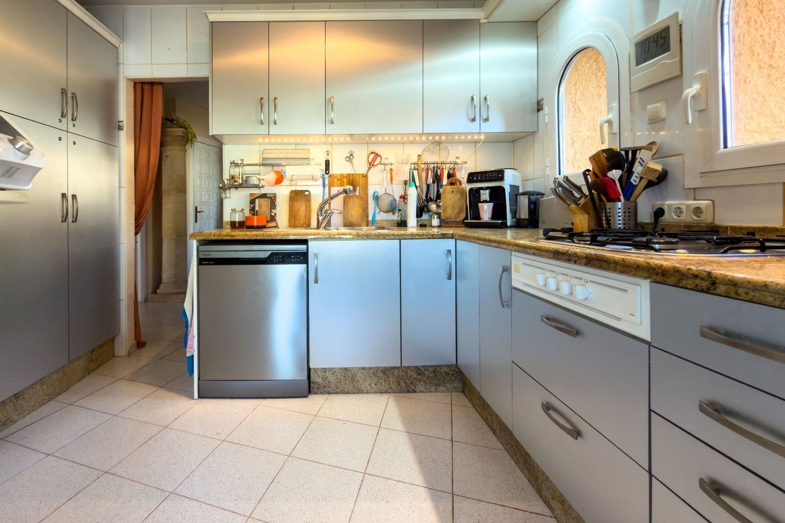 2 slaapkamer Villa te koop in Calpe / Calp met zwembad garage - € 590.000 (Ref: 9426867)