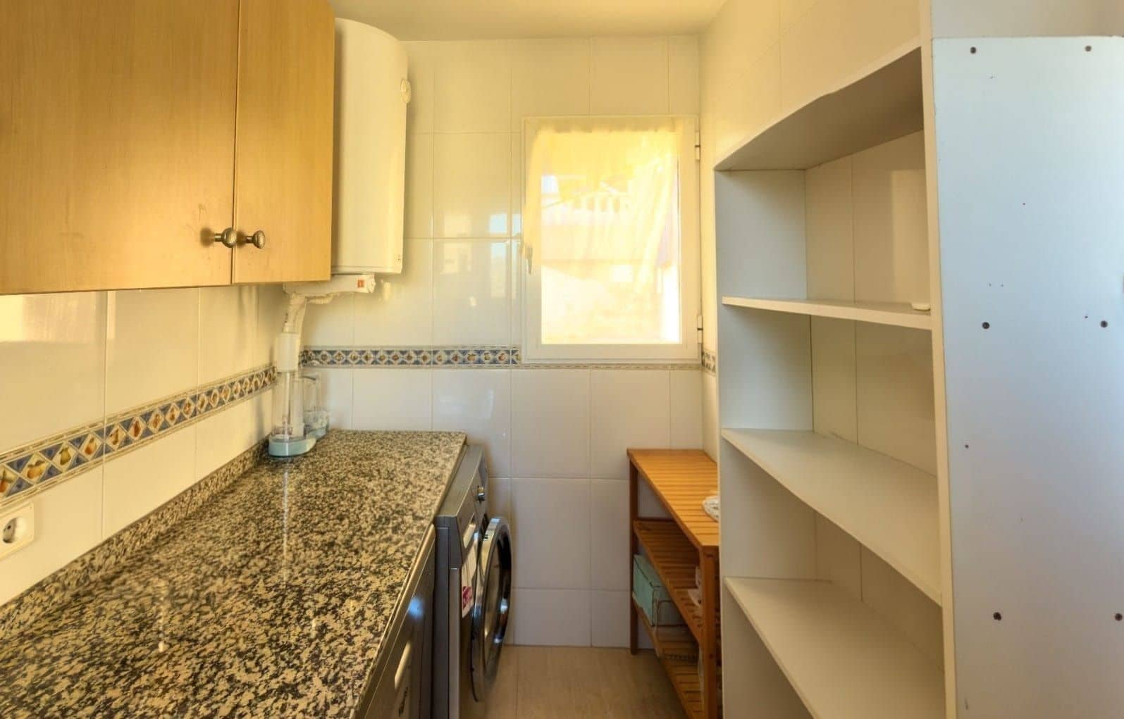 4 makuuhuone Bungalow myytävänä paikassa Calpe / Calp mukana 
autotalli - 340 000 € (Ref: 9430793)