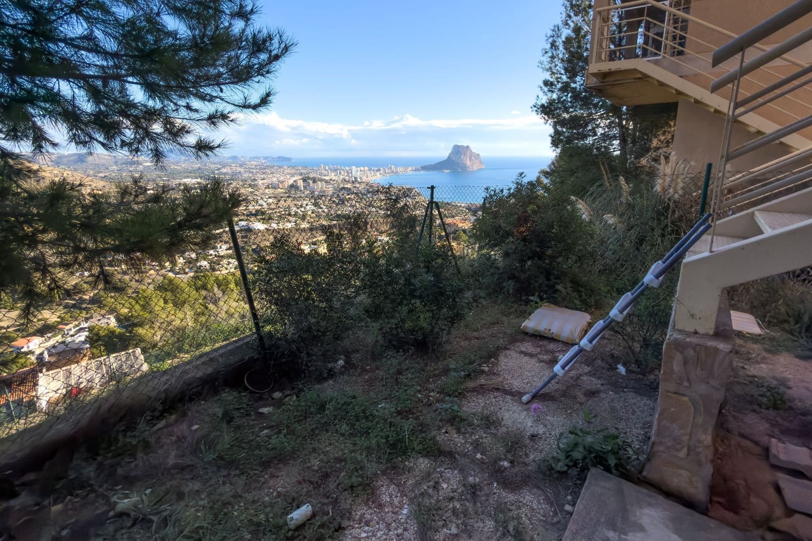 4 makuuhuone Bungalow myytävänä paikassa Calpe / Calp mukana 
autotalli - 340 000 € (Ref: 9430793)