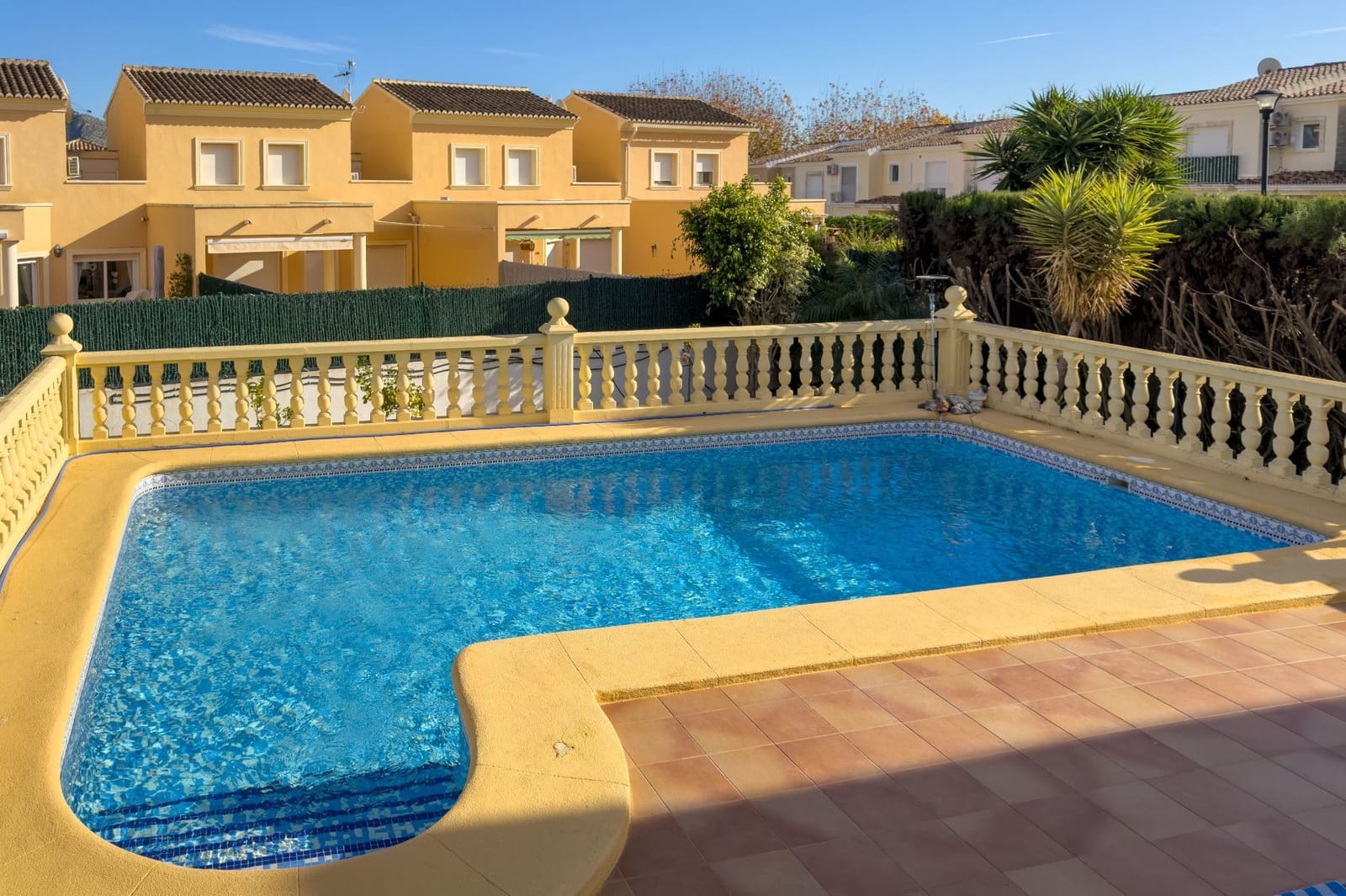 3 bedroom Villa for sale in Sagra with pool garage - € 400,000 (Ref: 9470890)