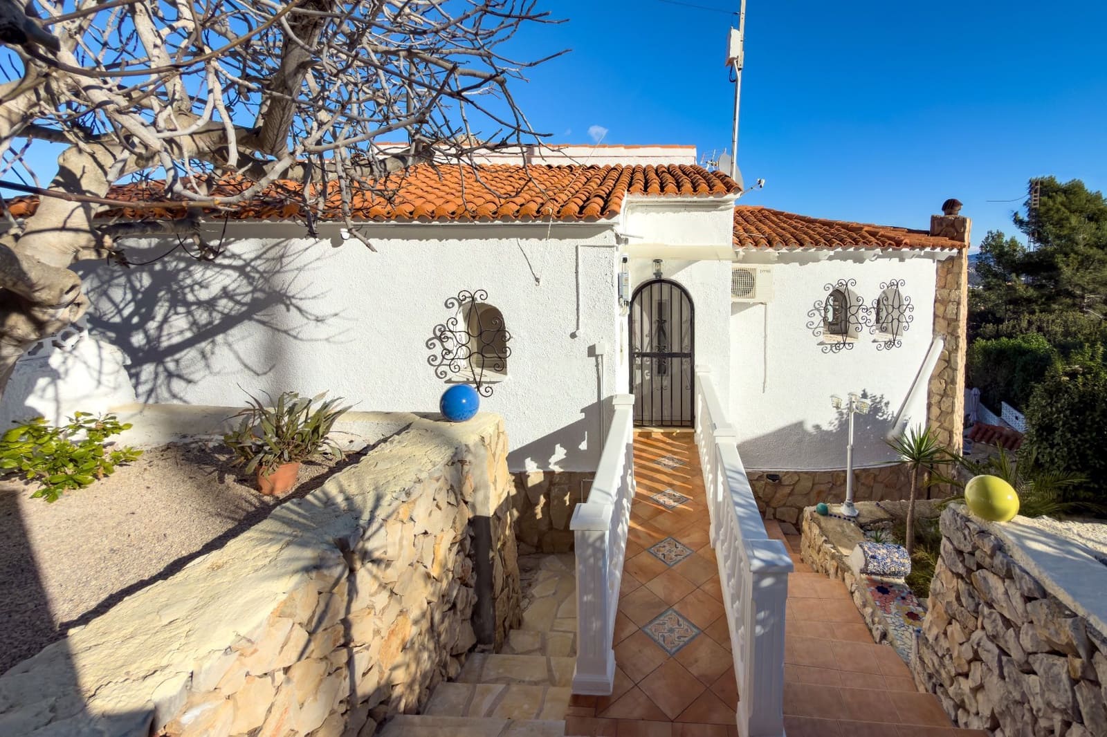 Chalet de 4 habitaciones en Calpe / Calp en venta con piscina garaje - 634.000 € (Ref: 9543043)