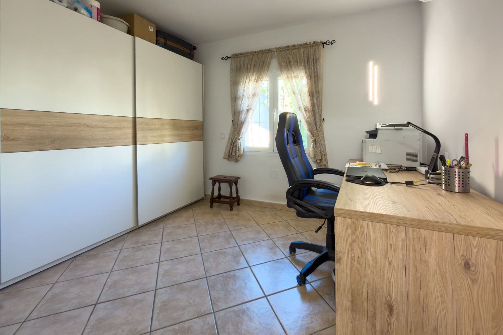 4 makuuhuone Huvila myytävänä paikassa Calpe / Calp mukana uima-altaan 
autotalli - 675 000 € (Ref: 9614703)