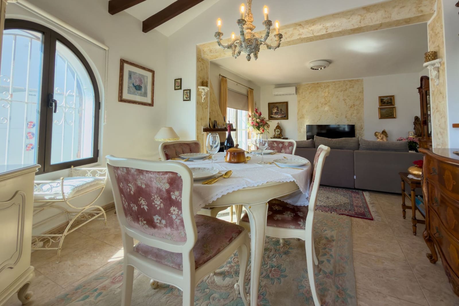 Chalet de 3 habitaciones en Calpe / Calp en venta con piscina garaje - 495.000 € (Ref: 9636435)