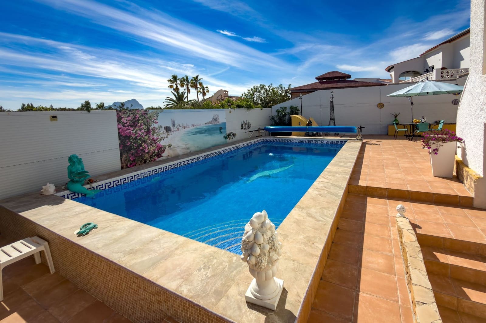 Chalet de 3 habitaciones en Calpe / Calp en venta con piscina garaje - 495.000 € (Ref: 9636435)