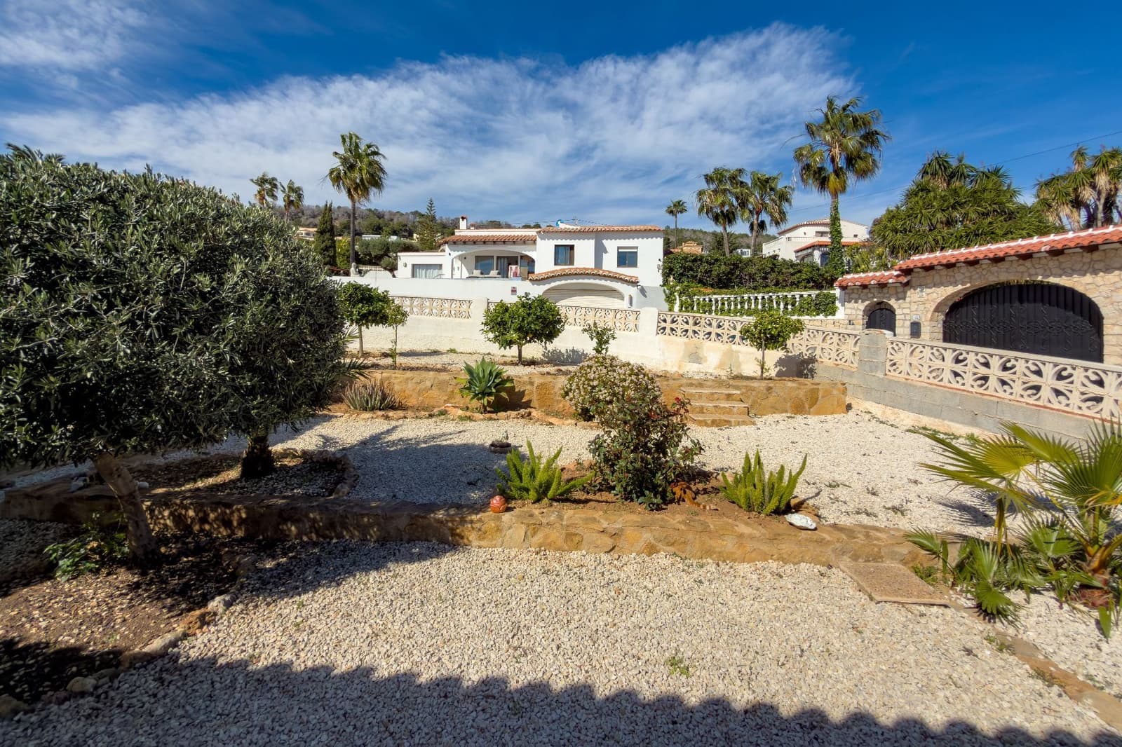 Chalet de 3 habitaciones en Calpe / Calp en venta con piscina garaje - 495.000 € (Ref: 9636435)