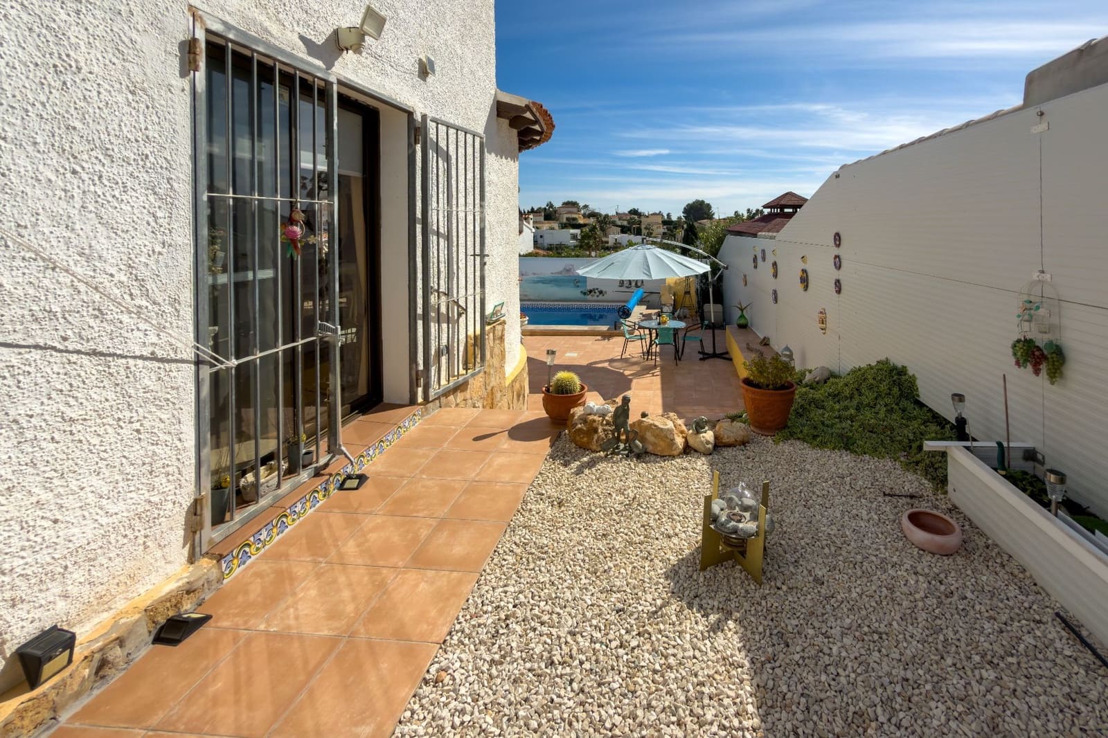 Chalet de 3 habitaciones en Calpe / Calp en venta con piscina garaje - 495.000 € (Ref: 9636435)