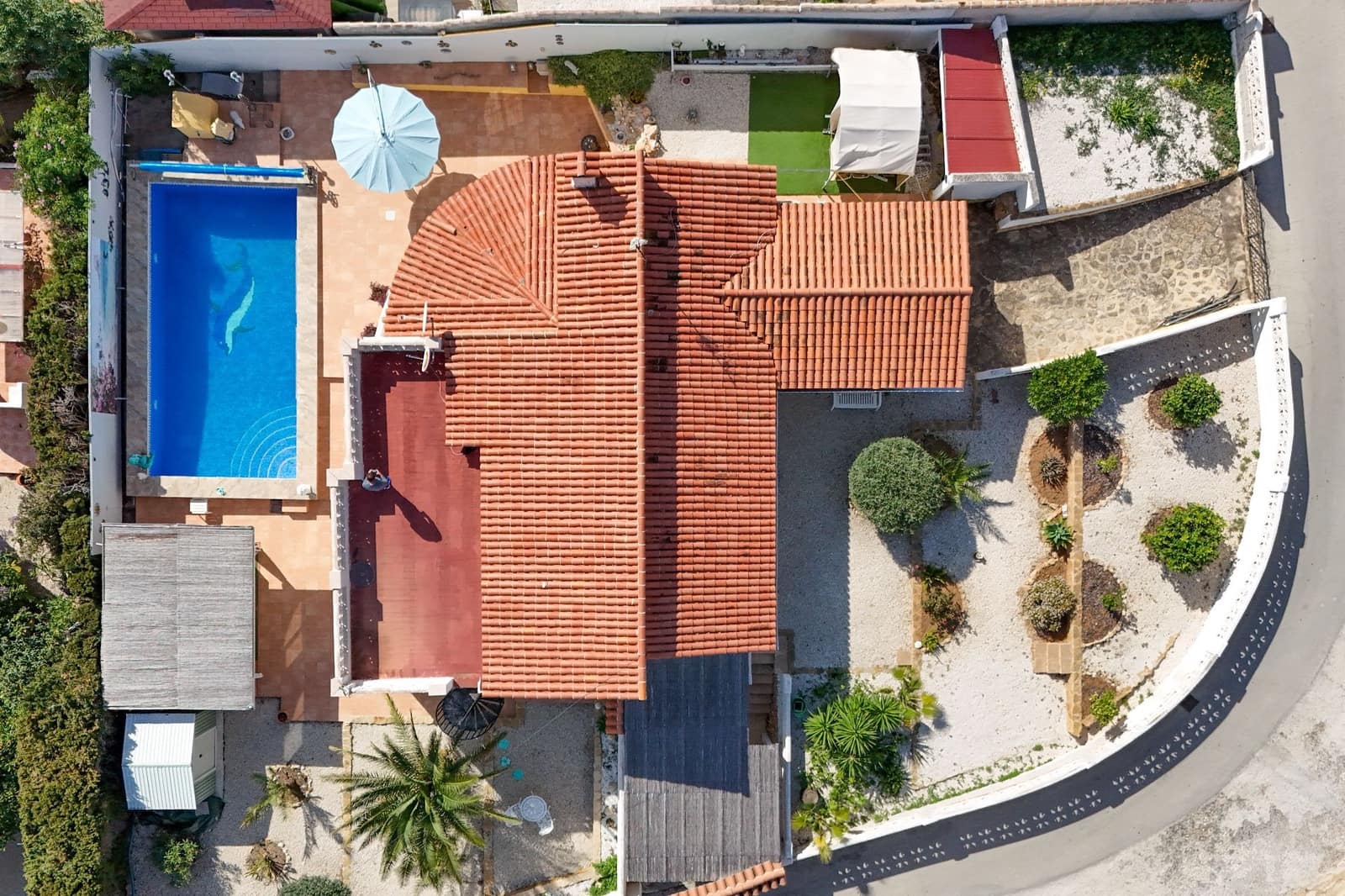 Chalet de 3 habitaciones en Calpe / Calp en venta con piscina garaje - 495.000 € (Ref: 9636435)