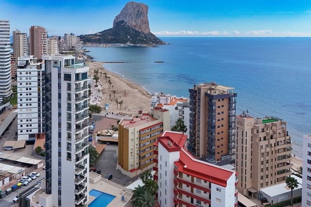 3 sypialnia Apartament na sprzedaż w Calpe / Calp z basenem garażem - 945 000 € (Ref: 9676771)