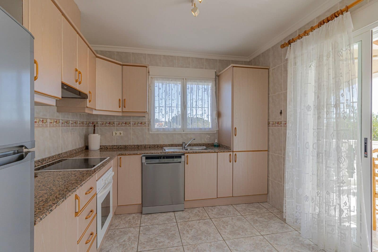 3 Zimmer Villa zu verkaufen in Calpe / Calp mit Pool Garage - 650.000 € (Ref: 9676772)