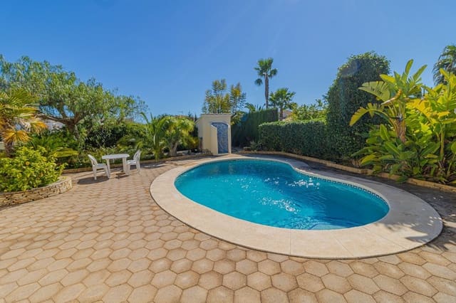 3 Zimmer Villa zu verkaufen in Calpe / Calp mit Pool Garage - 650.000 € (Ref: 9676772)