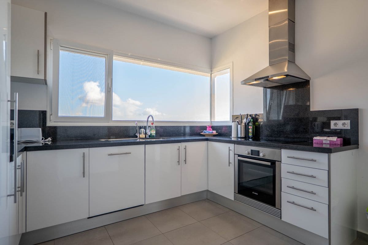 4 soverom Villa til salgs i Calpe / Calp med svømmebasseng garasje - € 950 000 (Ref: 9731661)