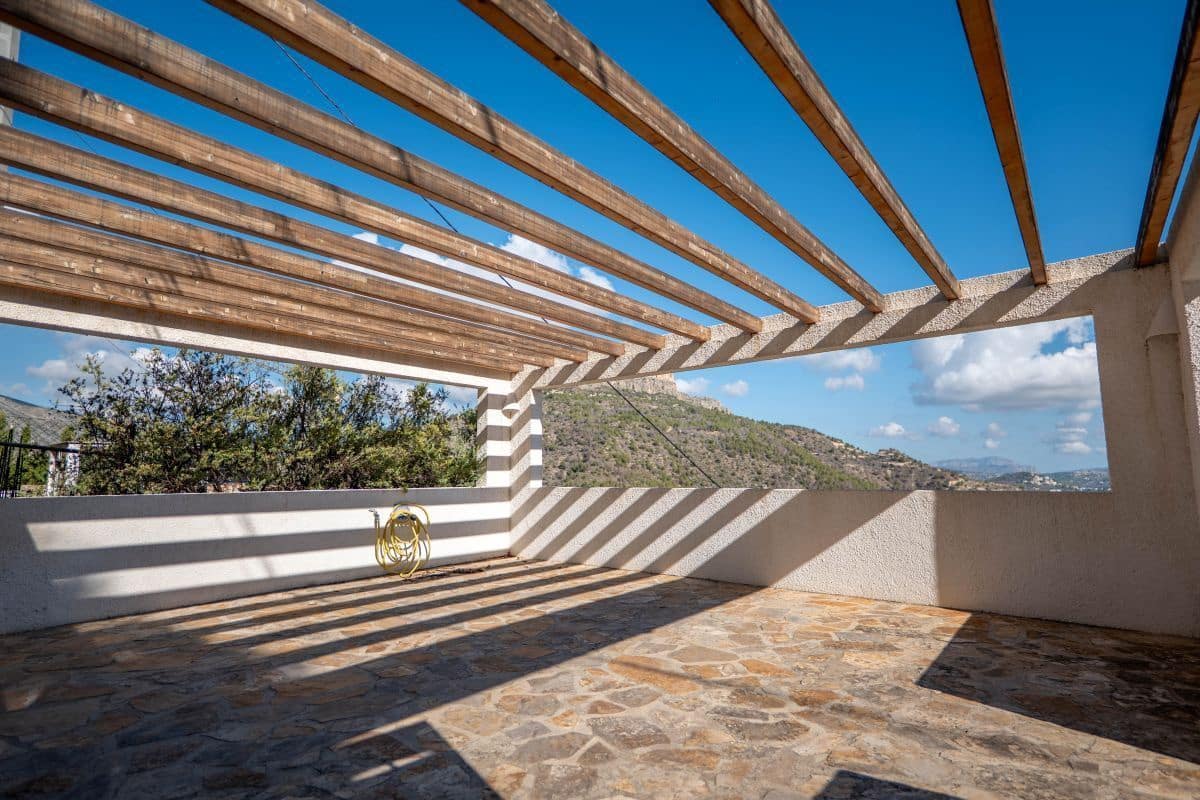 4 soverom Villa til salgs i Calpe / Calp med svømmebasseng garasje - € 950 000 (Ref: 9731661)