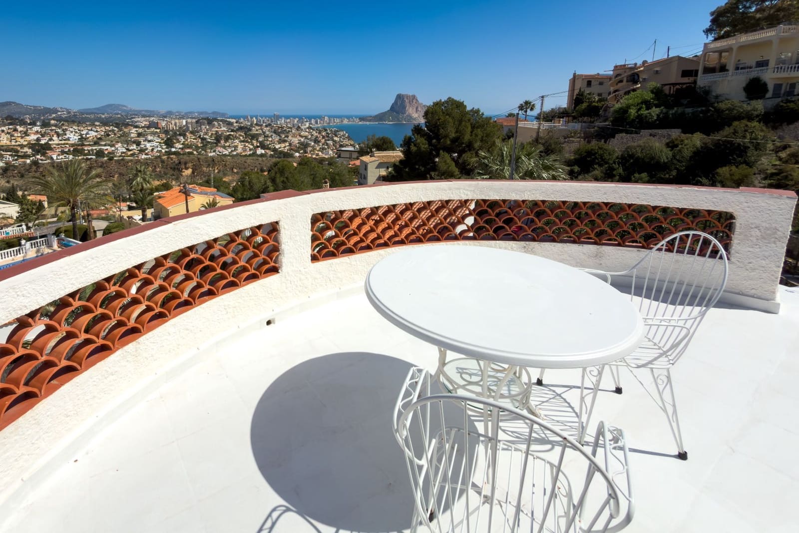3 soverom Villa til salgs i Calpe / Calp med svømmebasseng garasje - € 640 000 (Ref: 9737919)