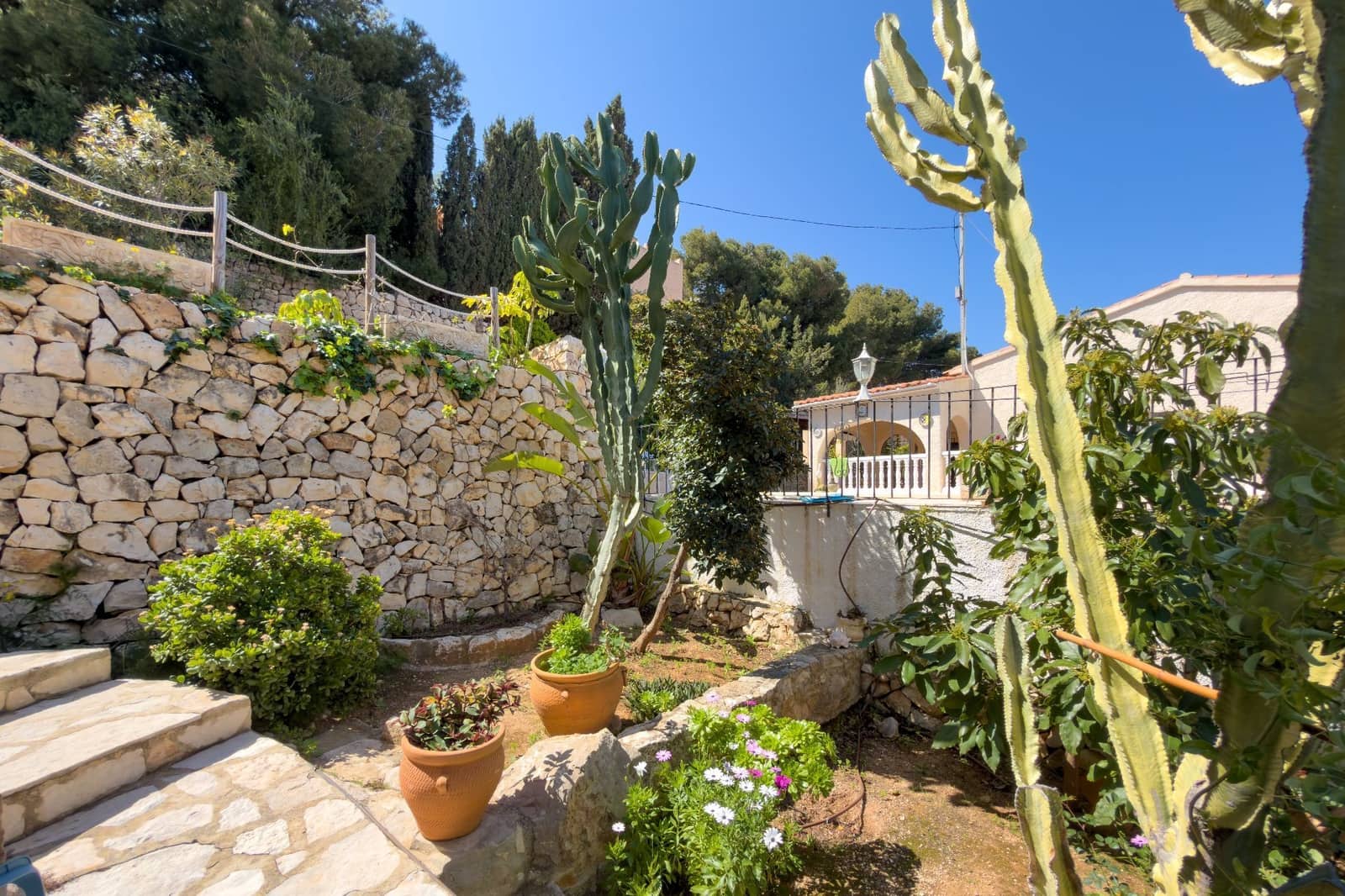 3 soverom Villa til salgs i Calpe / Calp med svømmebasseng garasje - € 640 000 (Ref: 9737919)