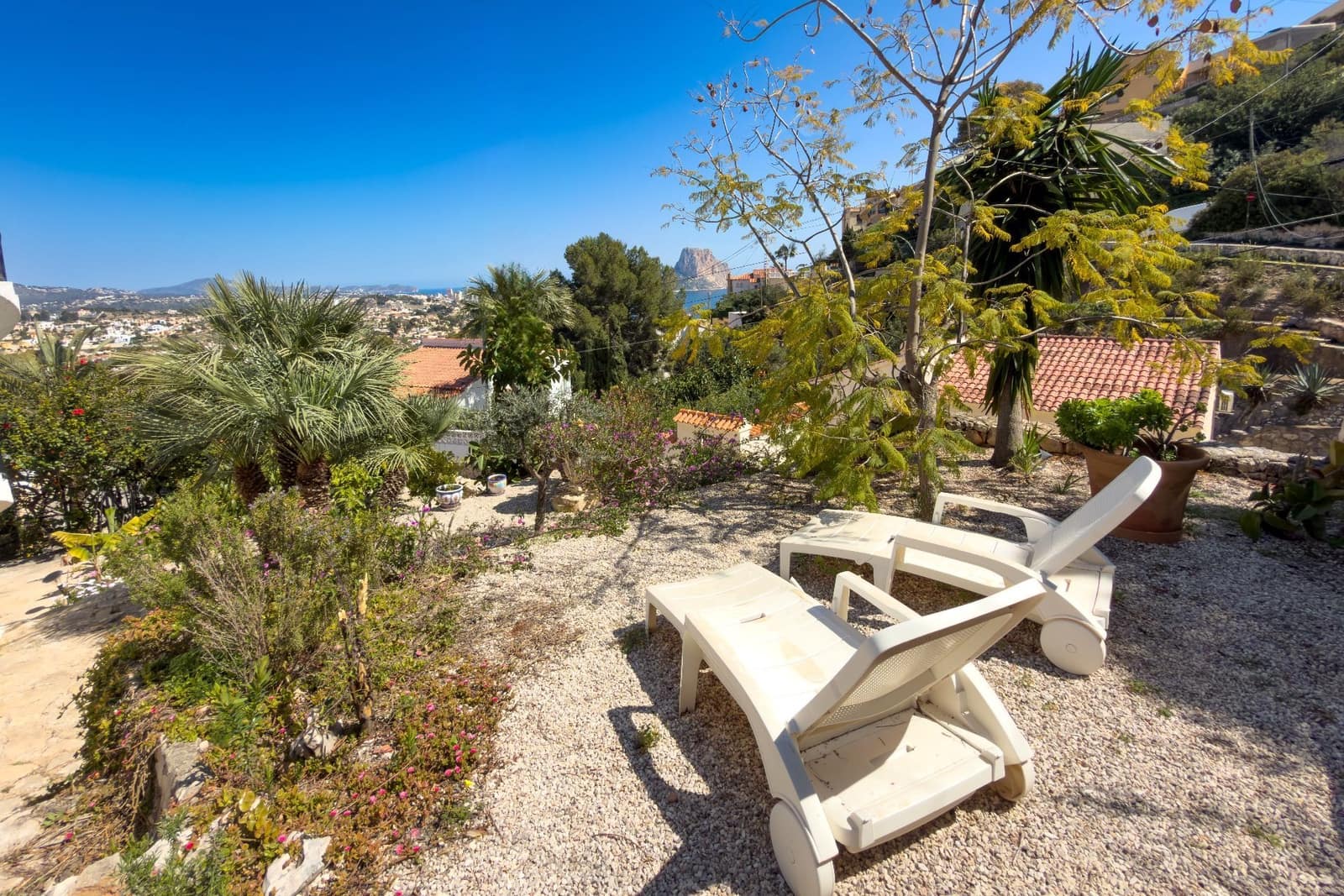 3 soverom Villa til salgs i Calpe / Calp med svømmebasseng garasje - € 640 000 (Ref: 9737919)