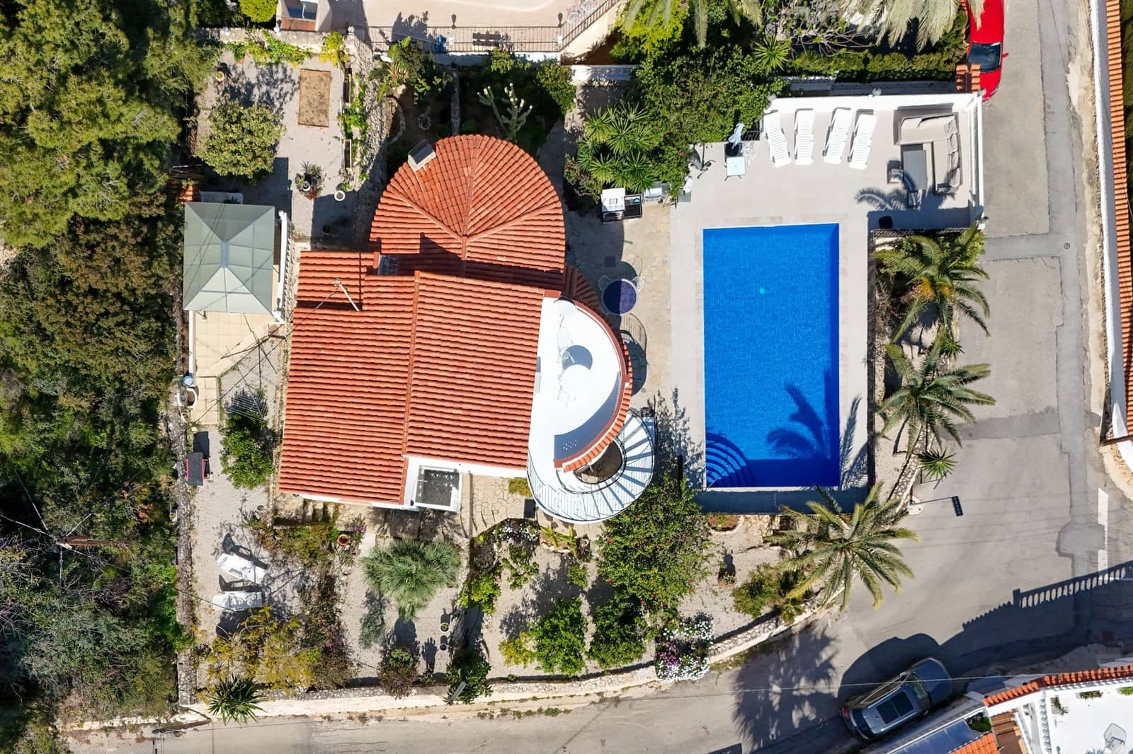 3 soverom Villa til salgs i Calpe / Calp med svømmebasseng garasje - € 640 000 (Ref: 9737919)