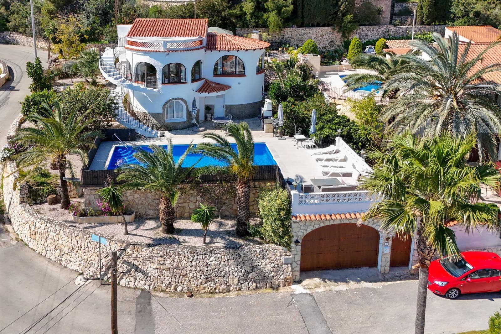 3 soverom Villa til salgs i Calpe / Calp med svømmebasseng garasje - € 640 000 (Ref: 9737919)