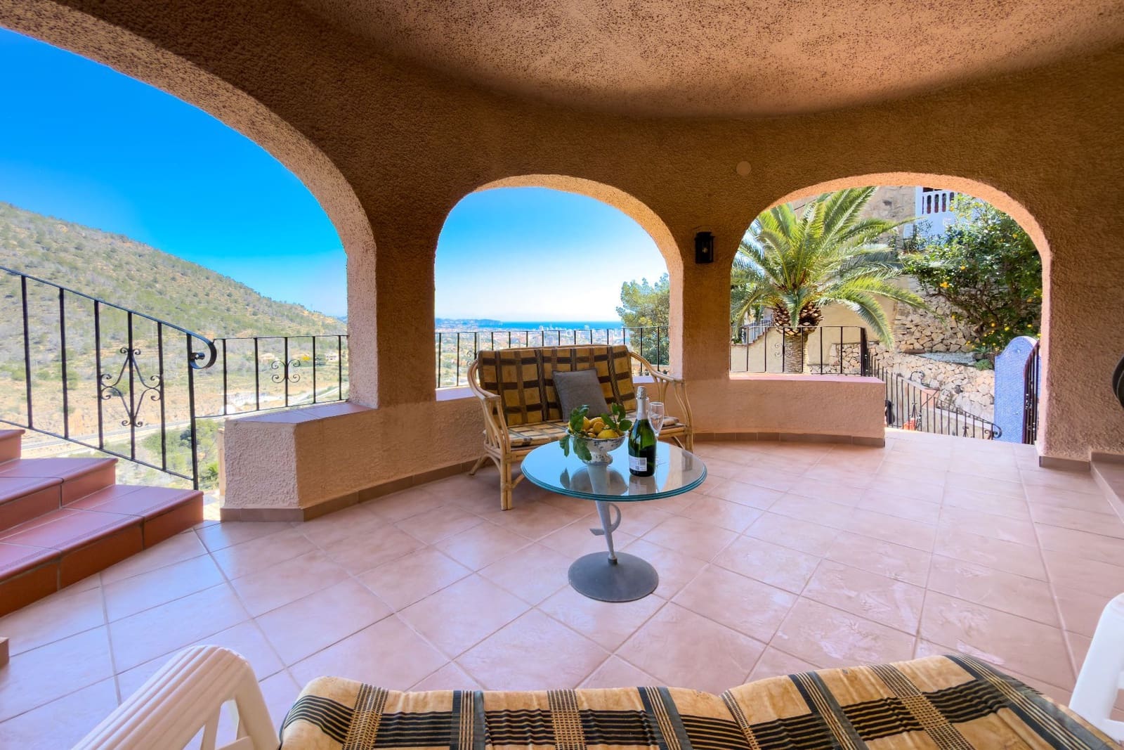 3 chambre Villa/Maison à vendre à Calpe / Calp avec piscine garage - 495 000 € (Ref: 9737920)