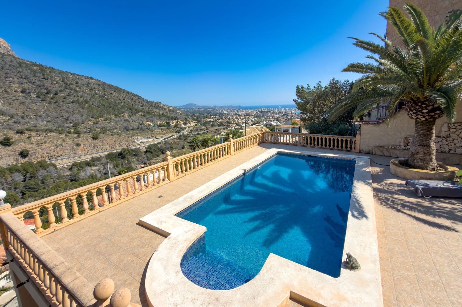 3 chambre Villa/Maison à vendre à Calpe / Calp avec piscine garage - 495 000 € (Ref: 9737920)