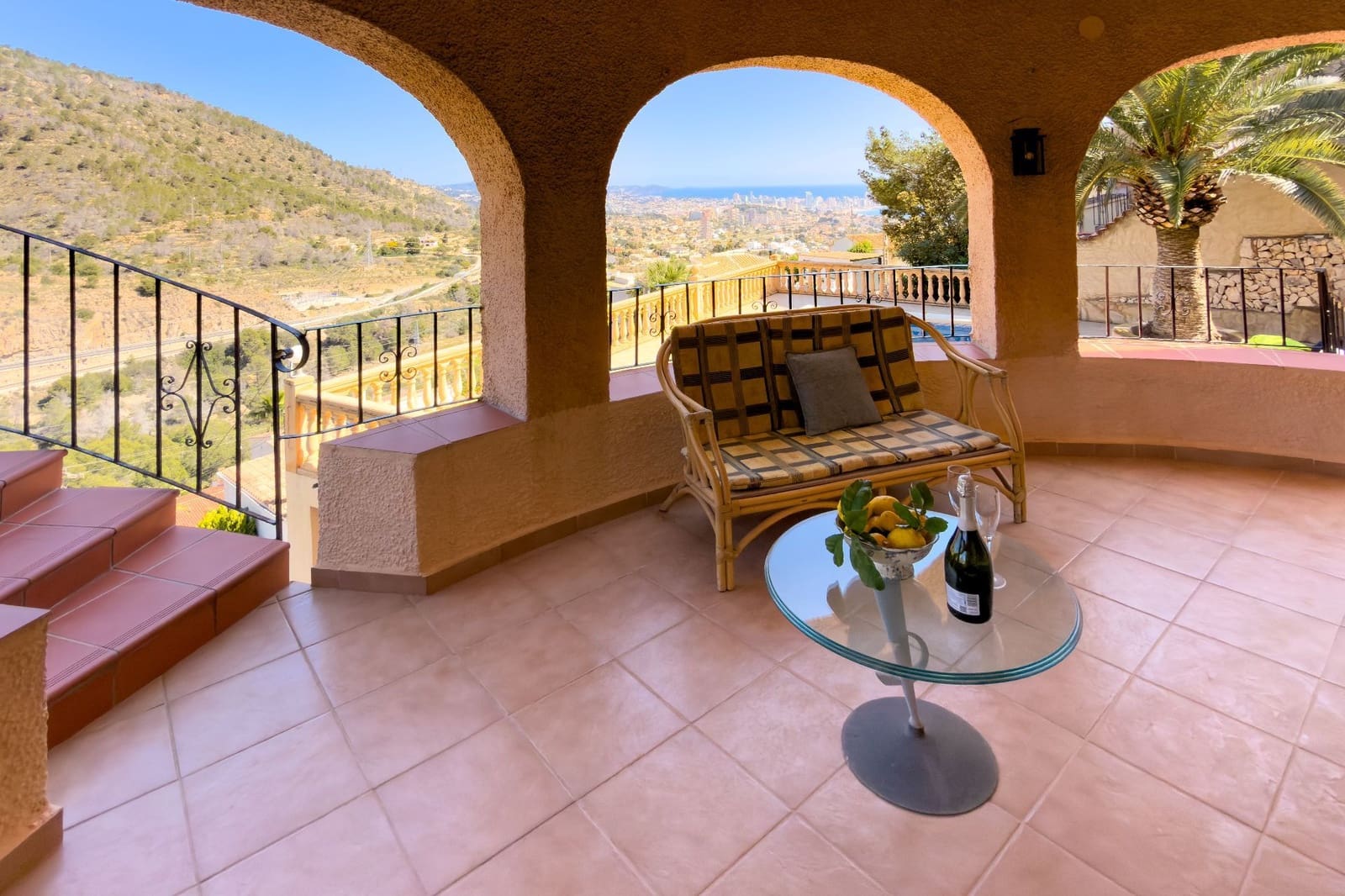 3 chambre Villa/Maison à vendre à Calpe / Calp avec piscine garage - 495 000 € (Ref: 9737920)