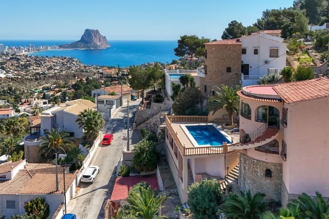 3 quarto Moradia para venda em Maryvilla, Calpe / Calp com piscina garagem - 495 000 € (Ref: 9737920)