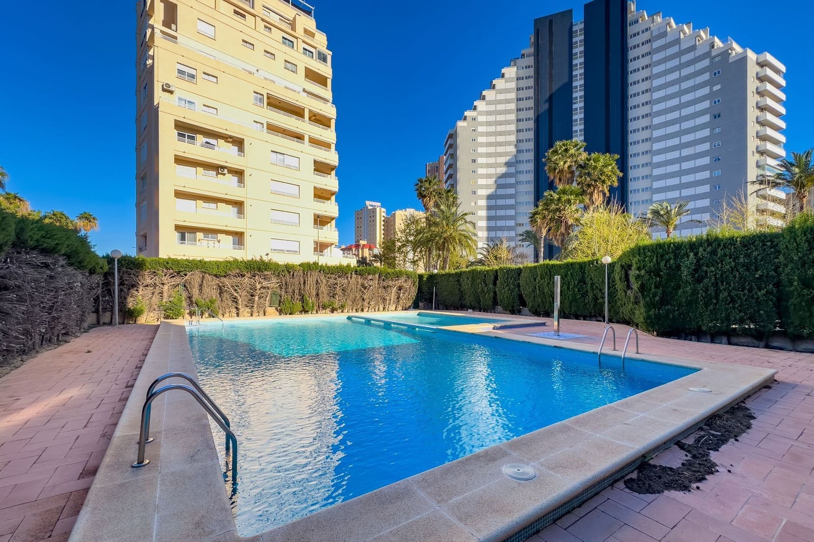 2 Zimmer Apartment zu verkaufen in Calpe / Calp mit Pool Garage - 375.000 € (Ref: 9889719)