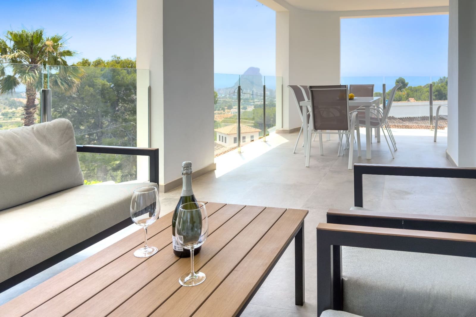 7 chambre Villa/Maison à vendre à Calpe / Calp avec piscine garage - 948 000 € (Ref: 9916459)