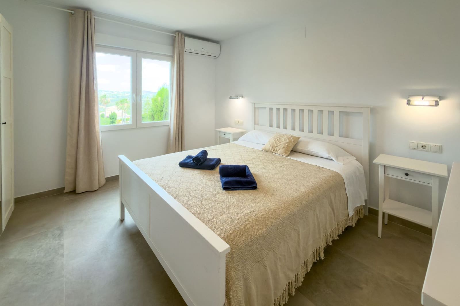 7 chambre Villa/Maison à vendre à Calpe / Calp avec piscine garage - 948 000 € (Ref: 9916459)