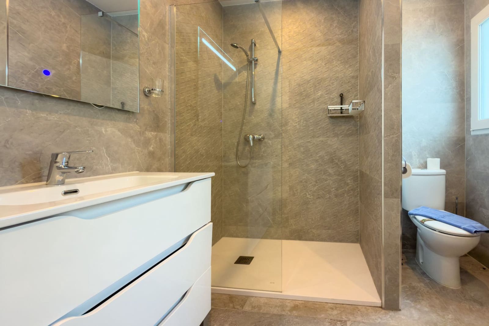 7 chambre Villa/Maison à vendre à Calpe / Calp avec piscine garage - 948 000 € (Ref: 9916459)