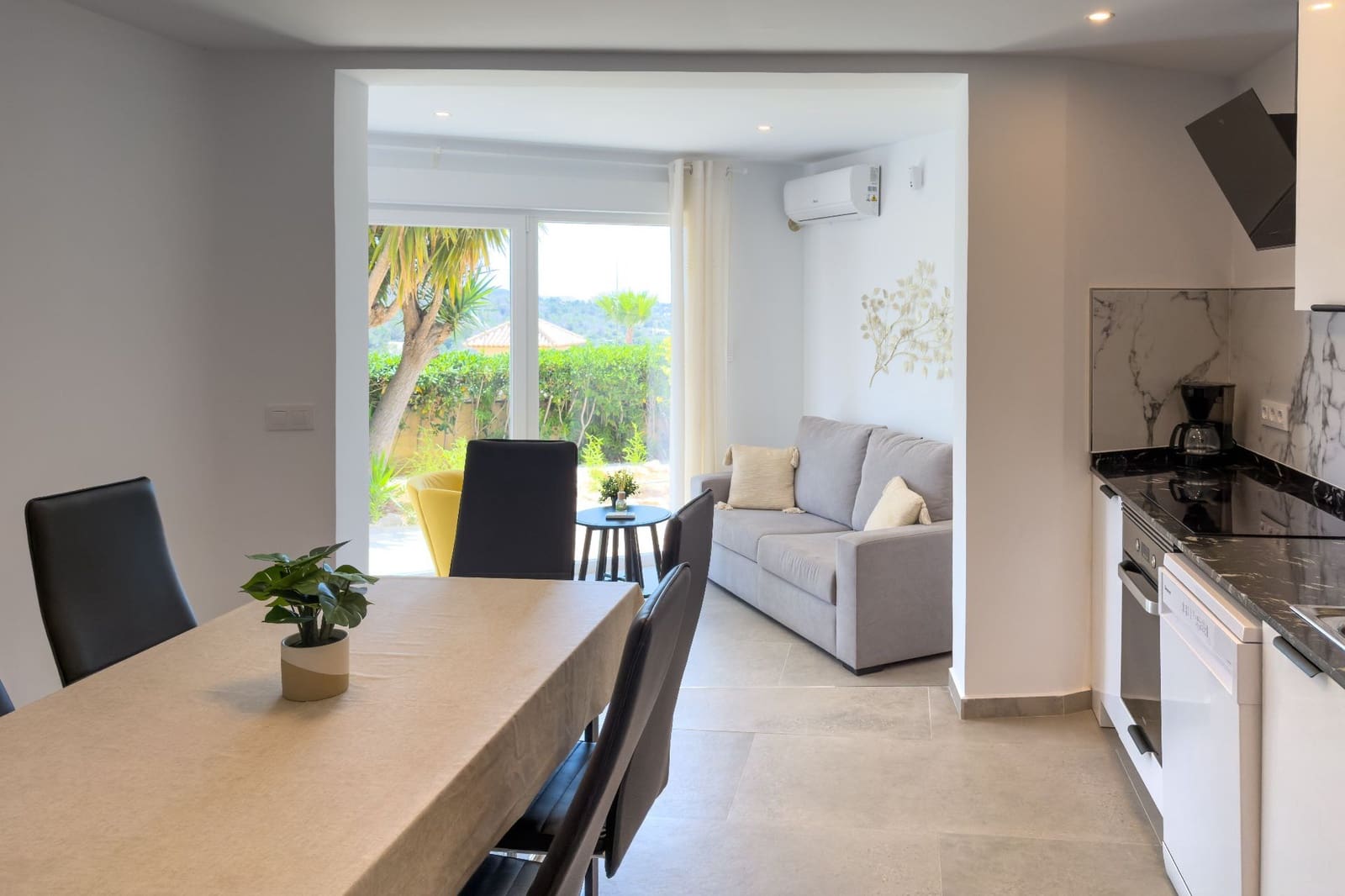 7 chambre Villa/Maison à vendre à Calpe / Calp avec piscine garage - 948 000 € (Ref: 9916459)