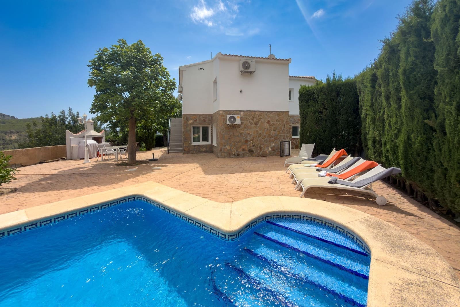 7 chambre Villa/Maison à vendre à Calpe / Calp avec piscine garage - 948 000 € (Ref: 9916459)