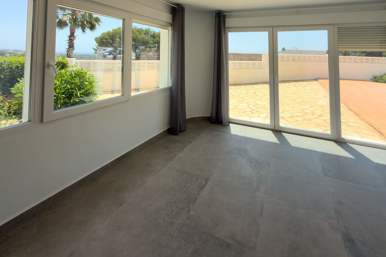 7 chambre Villa/Maison à vendre à Calpe / Calp avec piscine garage - 948 000 € (Ref: 9916459)