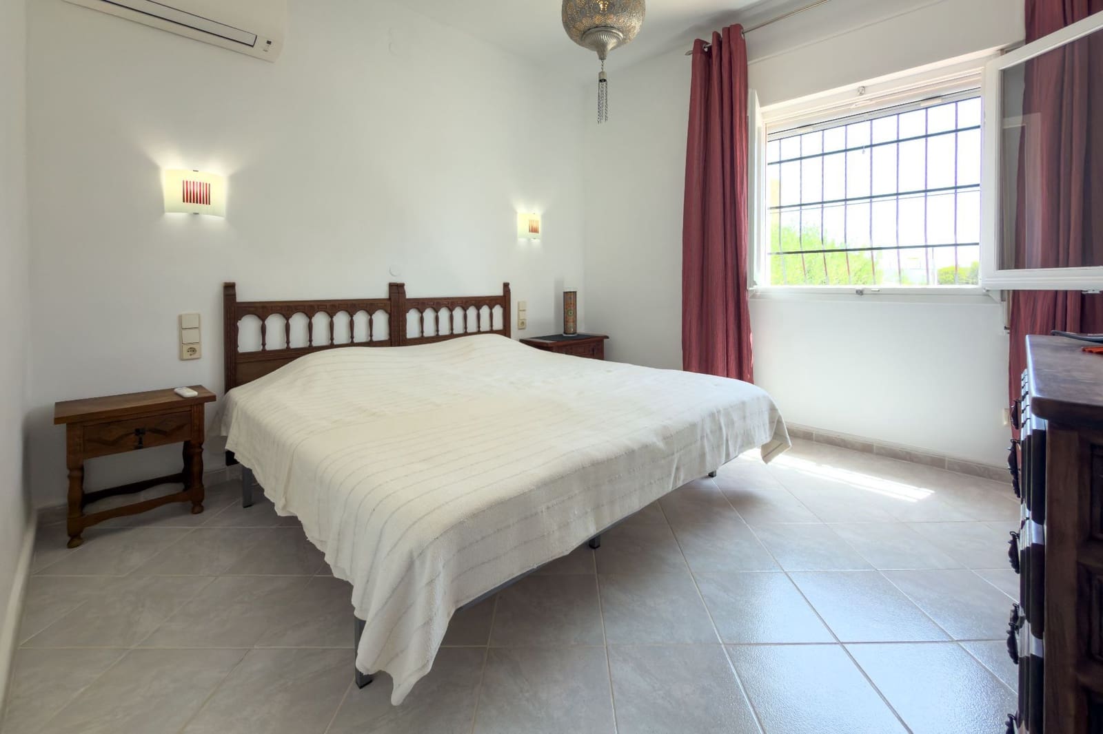3 soveværelse Villa til salg i Benissa med swimmingpool garage - € 640.000 (Ref: 9953683)