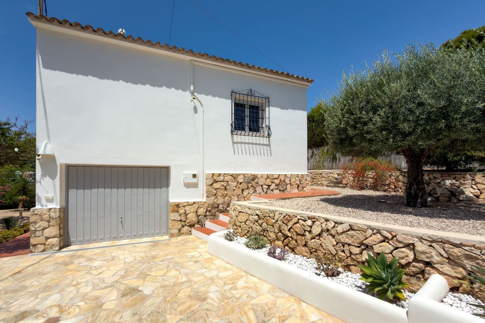 3 soveværelse Villa til salg i Benissa med swimmingpool garage - € 640.000 (Ref: 9953683)