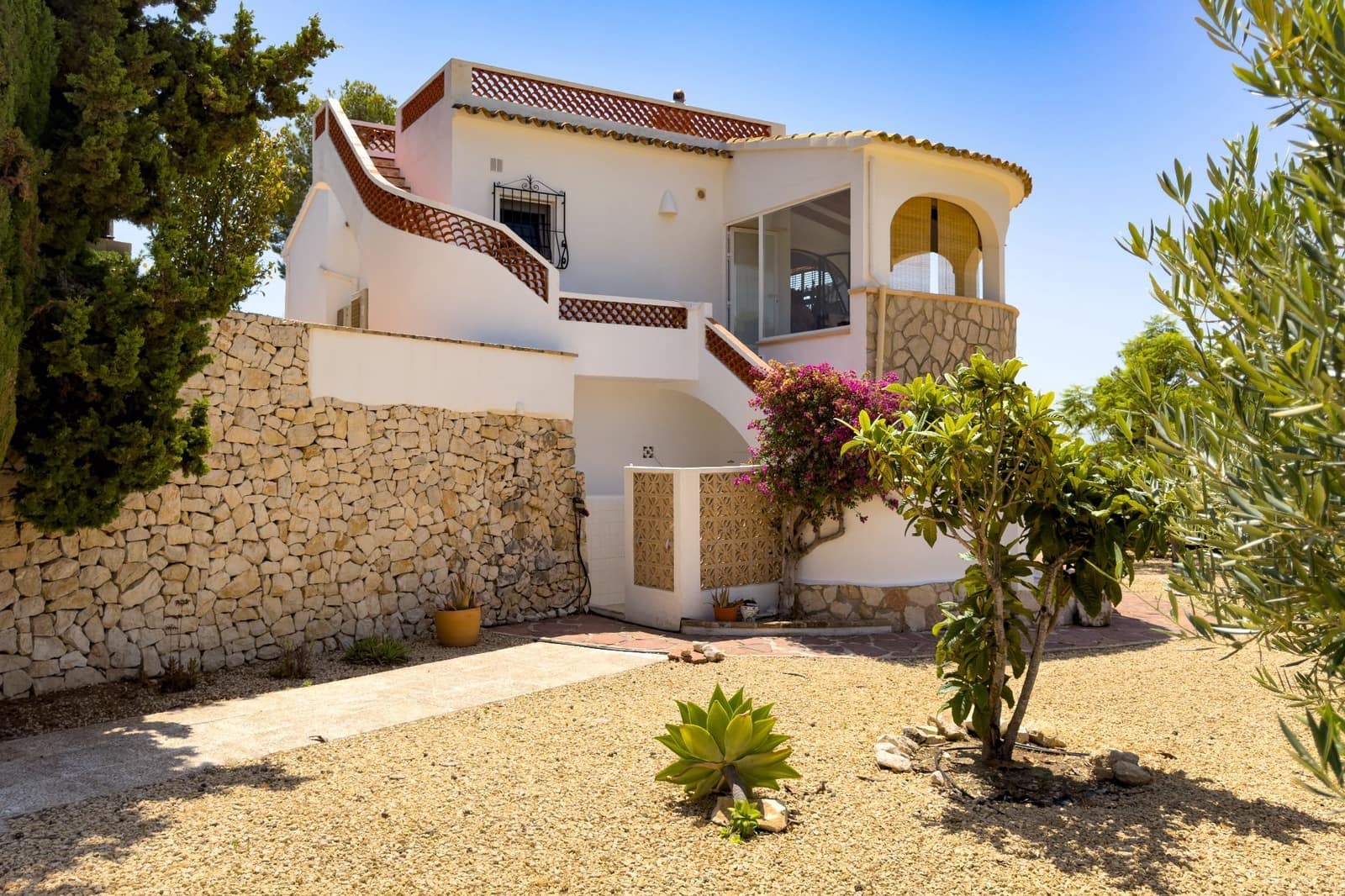 3 soveværelse Villa til salg i Benissa med swimmingpool garage - € 640.000 (Ref: 9953683)