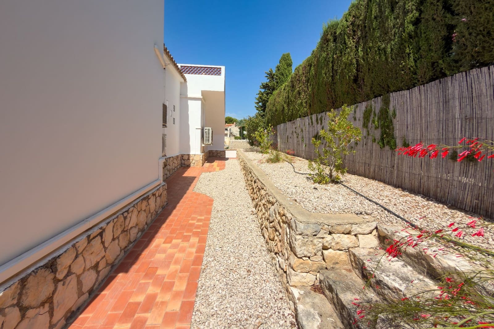 3 soveværelse Villa til salg i Benissa med swimmingpool garage - € 640.000 (Ref: 9953683)