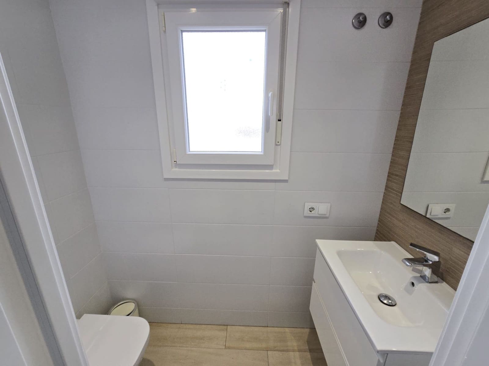 4 quarto Moradia para venda em Pilar de la Horadada com piscina garagem - 475 000 € (Ref: 10037043)
