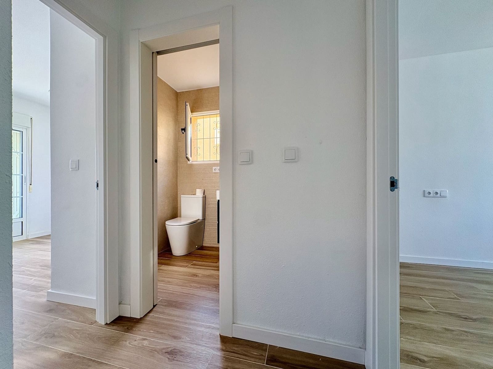 Chalet de 4 habitaciones en Orihuela Costa en venta con piscina garaje - 270.000 € (Ref: 10054806)